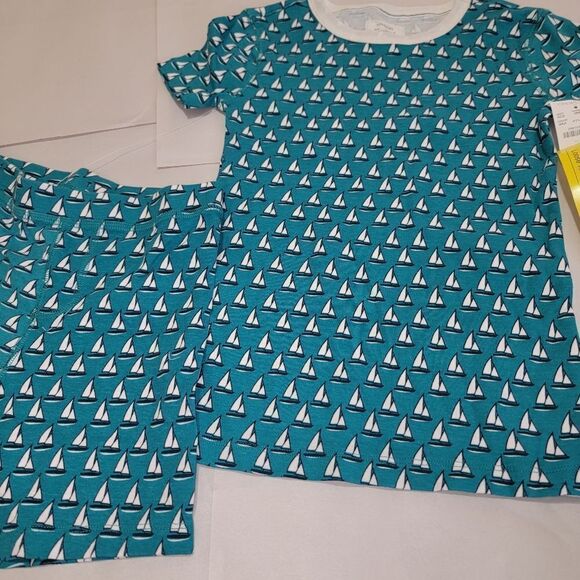 New J. CREW Crewcuts Boys Sailboat 2 Piece Pajama Shorts Outfit Set Size 7 - Picture 2 of 5